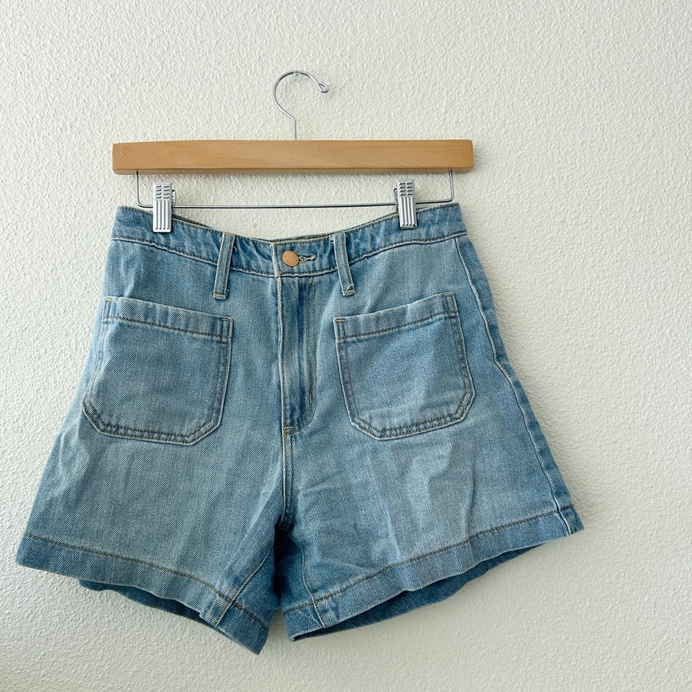 Universal Thread Light Blue Denim Women's Shorts